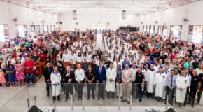 IEADJO recebe 135 novos membros em primeiro Batismo de 2024
